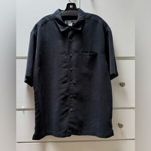 Men’s Quiksilver Silver Edition Black-on-Black Hawaiian Short Sleeve Shirt in XL